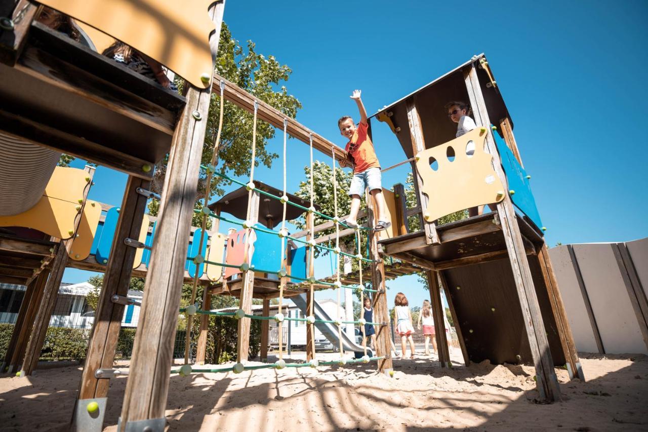 Camping Les Alizes Saint-Hilaire-de-Riez Exterior foto